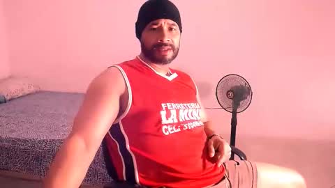 Snapshot of jho173027 chatting on November 2025 12:49:02 AM En moreno online show from November 2025 12:49:02 AM