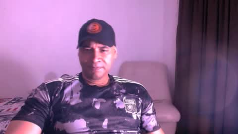 Snapshot of jho173027 chatting on November 2025 09:28:01 PM En moreno online show from November 2025 09:28:01 PM