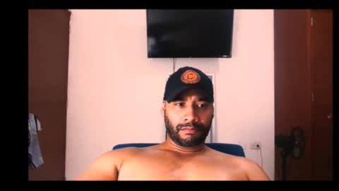 Snapshot of jho173027 chatting on December 2025 01:02:02 AM En moreno online show from December 2025 01:02:02 AM