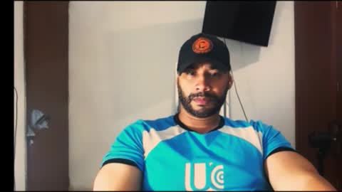 Snapshot of jho173027 chatting on December 2025 01:13:02 AM En moreno online show from December 2025 01:13:02 AM