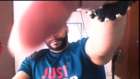 Snapshot of jho173027 chatting on December 2025 06:55:01 AM En moreno online show from December 2025 06:55:01 AM