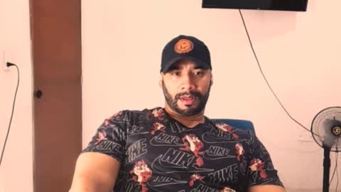 Snapshot of jho173027 chatting on January 2026 09:39:02 PM En moreno online show from January 2026 09:39:02 PM