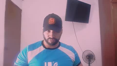 Snapshot of jho173027 chatting on January 2026 01:43:02 AM En moreno online show from January 2026 01:43:02 AM