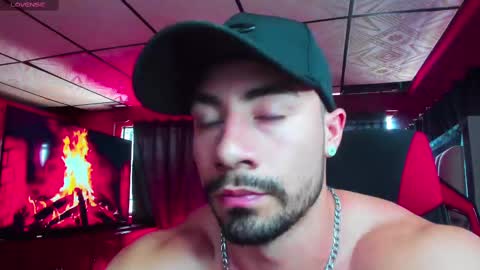 Snapshot of jhojansthetics chatting on March 2025 07:38:01 PM Jhojan Strong online show from March 2025 07:38:01 PM