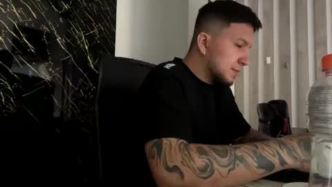 Snapshot of jhon_gottti chatting on September 2025 03:04:01 PM jhon online show from September 2025 03:04:01 PM