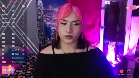 jhon_lot12 online show from April 2026 08:15:01 PM