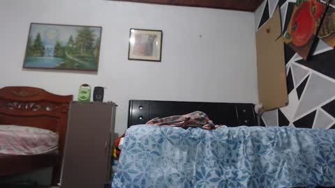 jhon tommy online show from February 2025 11:58:01 AM