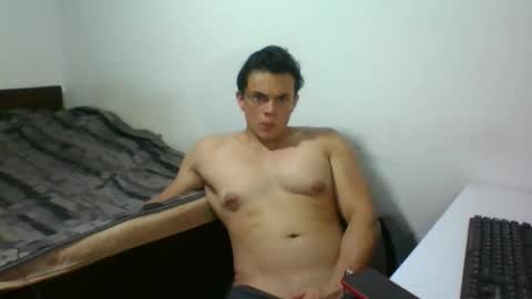 Snapshot of jhon_walkersky chatting on December 2025 04:00:02 AM jhon_walkersky online show from December 2025 04:00:02 AM