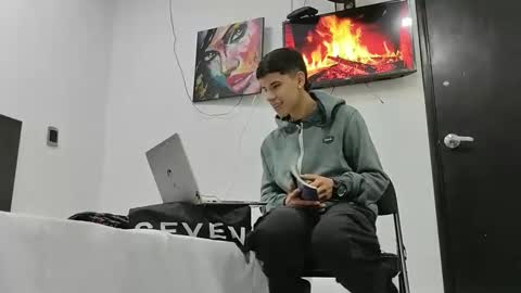 jhon online show from February 2025 06:45:01 PM