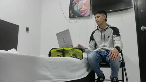 jhon online show from March 2025 07:28:02 PM