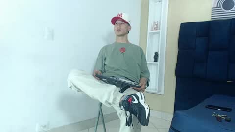 Jhon online show from February 2025 07:49:02 PM