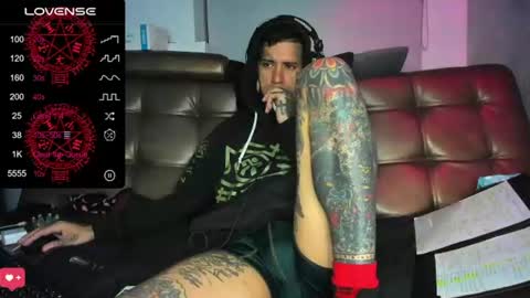 jhonny_ackerman online show from July 2026 06:33:02 AM