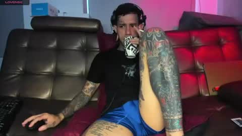 jhonny_ackerman online show from July 2026 12:14:01 PM