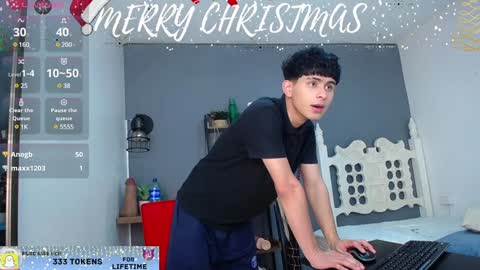 JHONNATHAN online show from December 2024 04:08:02 PM