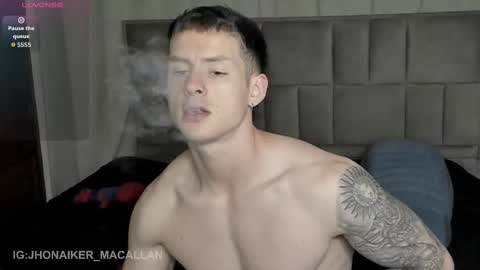 Jhonaiker online show from September 2025 01:30:01 AM