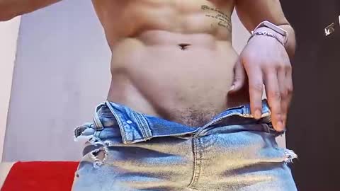 Snapshot of jhonny_thes28 chatting on November 2025 06:59:02 PM jhonny_thes28 online show from November 2025 06:59:02 PM