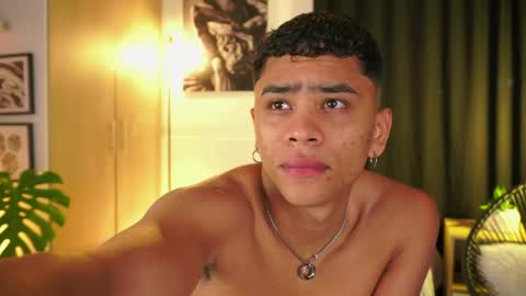 Jhonny  online show from April 2026 03:35:02 AM