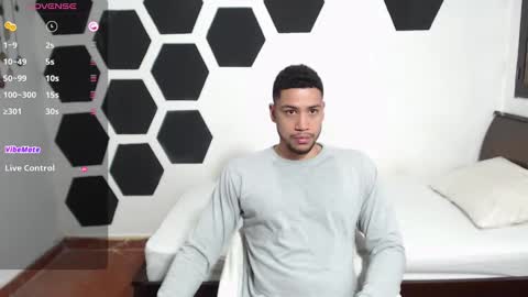 Snapshot of jhors__collens chatting on January 2025 04:54:01 AM Jhors online show from January 2025 04:54:01 AM