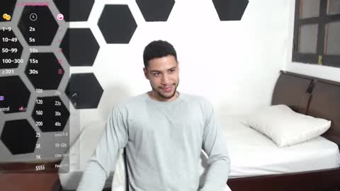 Snapshot of jhors__collens chatting on January 2025 06:01:02 AM Jhors online show from January 2025 06:01:02 AM