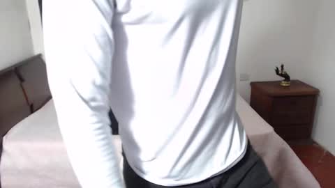 Snapshot of jhors__collens chatting on October 2025 04:09:01 AM Jhors online show from October 2025 04:09:01 AM