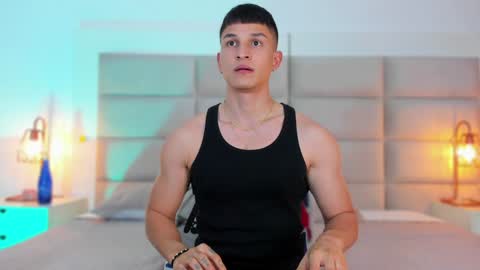 Jhosua Hunt online show from January 2025 03:38:02 AM