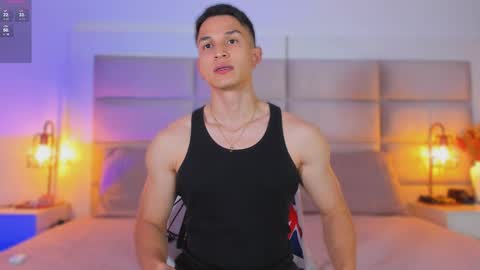 Jhosua Hunt online show from October 2025 04:23:02 AM