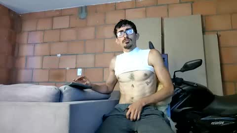 Jhosuamoore  online show from April 2026 02:45:02 PM