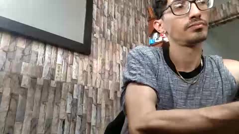 Jhosuamoore  online show from May 2026 08:59:02 PM