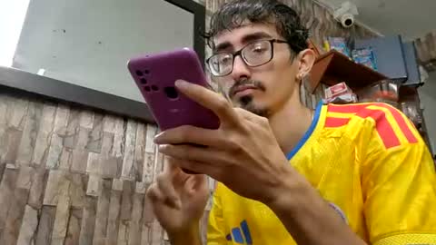 Jhosuamoore  online show from July 2026 12:09:01 PM