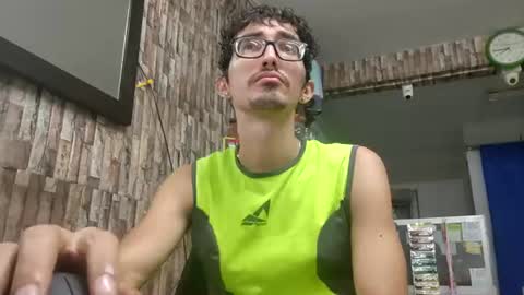 Jhosuamoore  online show from July 2026 12:42:01 AM