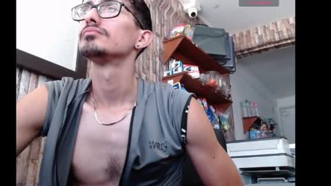 jhosuamoore2 online show from April 2026 02:10:02 PM