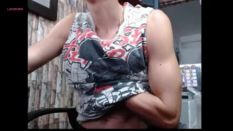 jhosuamoore2 online show from May 2026 01:38:02 PM