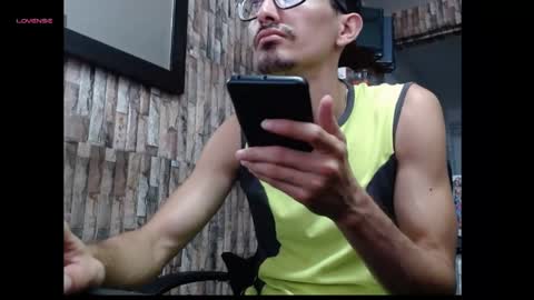 jhosuamoore2 online show from May 2026 12:10:02 PM