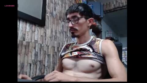 jhosuamoore2 online show from June 2026 10:56:02 PM