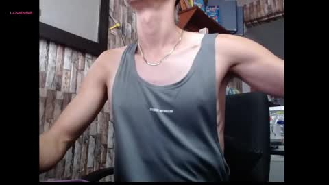 jhosuamoore2 online show from June 2026 01:16:02 PM