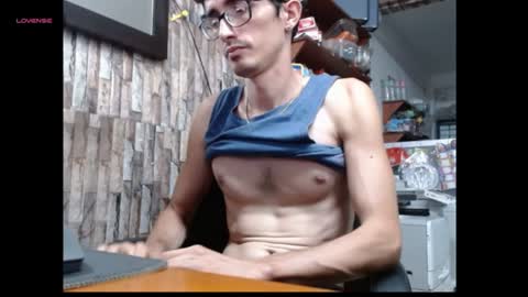 jhosuamoore2 online show from July 2026 10:38:02 PM