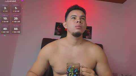 Snapshot of jhotta_foxx chatting on October 2025 07:09:02 AM Jhonatan80 online show from October 2025 07:09:02 AM