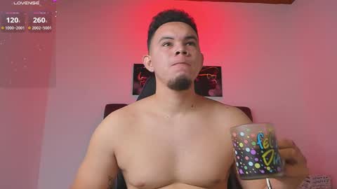 Snapshot of jhotta_foxx chatting on November 2025 07:10:02 AM Jhonatan80 online show from November 2025 07:10:02 AM