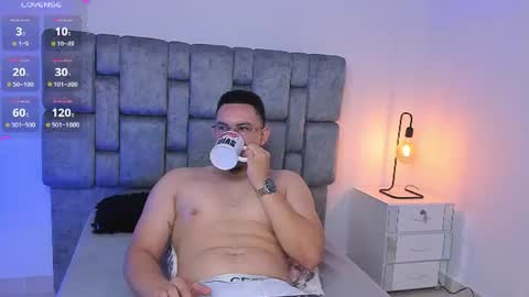 Jhonatan80  online show from July 2026 09:05:01 AM