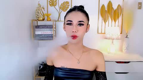 Snapshot of jhulianagrey chatting on December 2024 05:07:01 AM julie online show from December 2024 05:07:01 AM