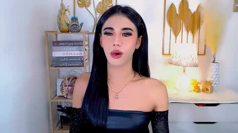 Snapshot of jhulianagrey chatting on December 2024 01:42:01 AM julie online show from December 2024 01:42:01 AM