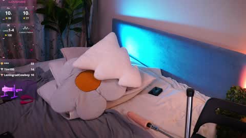 Snapshot of jiaalisaa chatting on February 2025 08:41:01 PM Lisa I would really appreciate it if you could help me achieve 88 thumbs up favorite patterns 38457588 online show from February 2025 08:41:01 PM