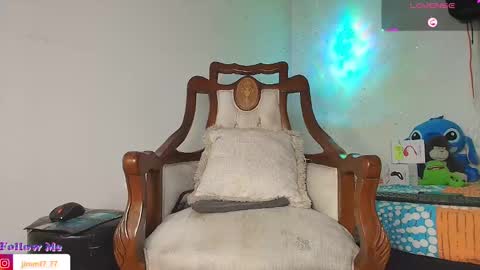 Jimm  Independent Model  online show from September 2025 12:51:01 PM