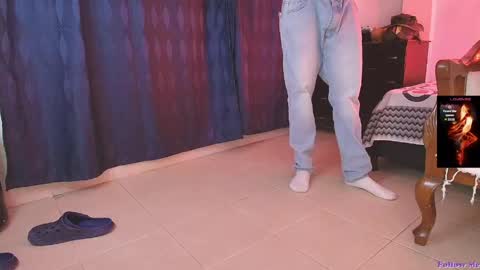 Jimm  Independent Model  online show from May 2026 01:43:02 AM