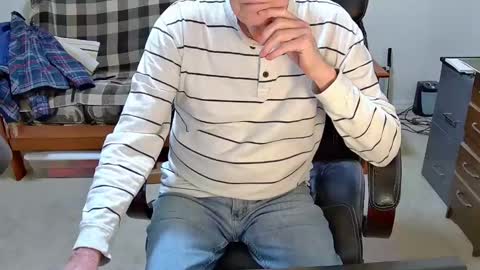 Snapshot of jimmy_d47 chatting on December 2024 06:02:02 PM jimmy_d47 online show from December 2024 06:02:02 PM