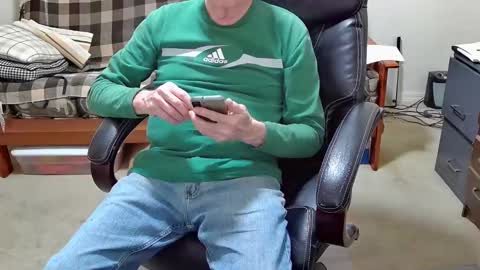 Snapshot of jimmy_d47 chatting on December 2024 05:12:01 PM jimmy_d47 online show from December 2024 05:12:01 PM