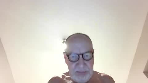 Snapshot of jimmybenido chatting on November 2025 05:45:01 PM Jim Redgewell online show from November 2025 05:45:01 PM