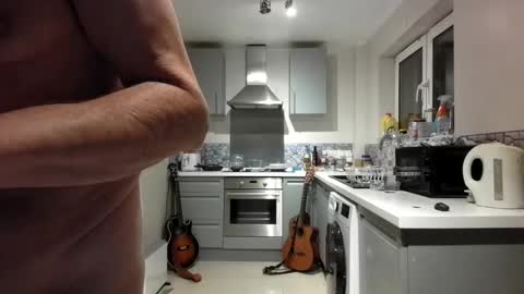 Snapshot of jimmybenido chatting on December 2025 06:25:02 PM Jim Redgewell online show from December 2025 06:25:02 PM