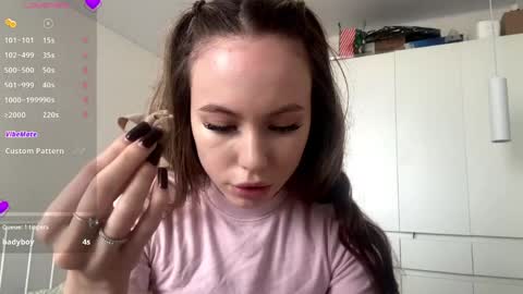 Kate online show from April 2026 06:18:01 AM