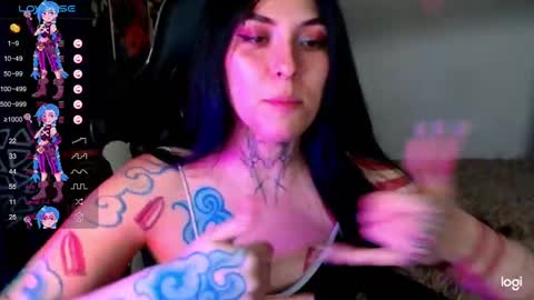 Snapshot of jinx_25 chatting on January 2025 12:48:02 AM Jinx online show from January 2025 12:48:02 AM